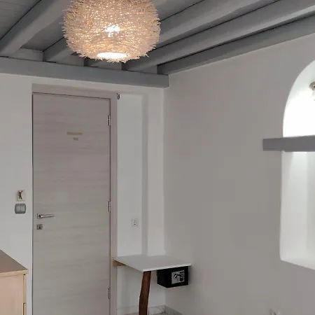 Mykonos Marina شقة